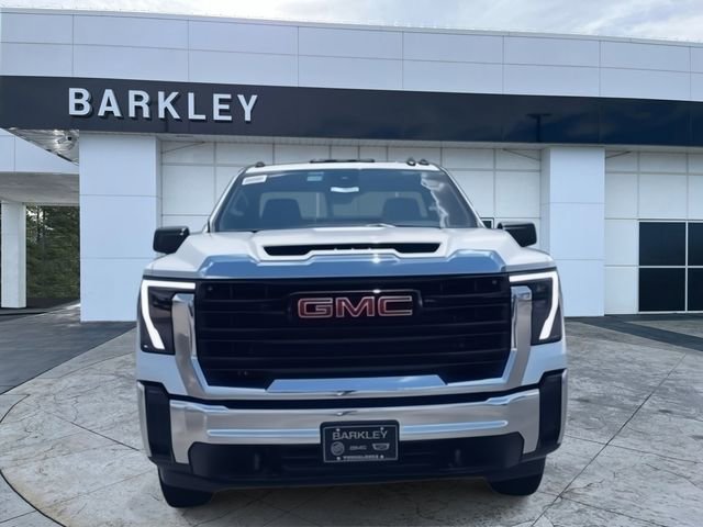 New 2025 GMC Sierra 2500 Pro w/ Convenience Package RWD image 2