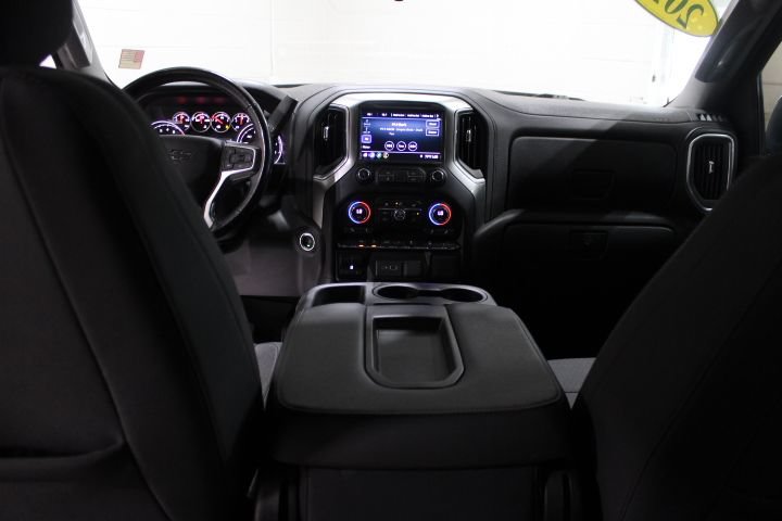 Used 2020 Chevrolet Silverado 1500 RST w/ All-Star Edition AWD/4WD image 31