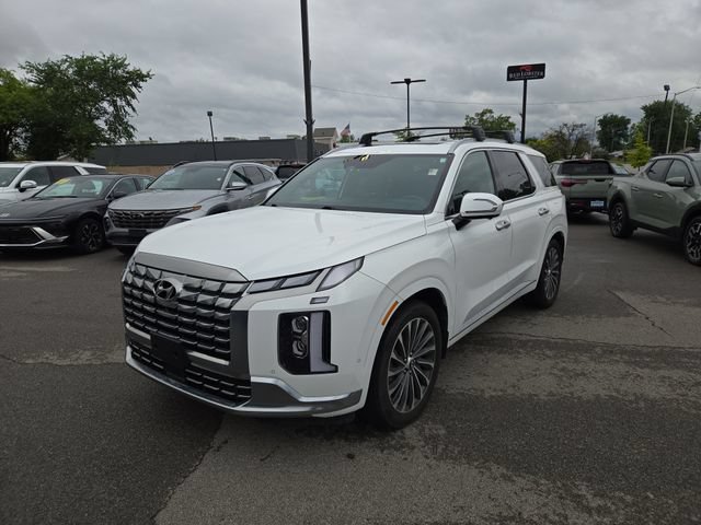 Used 2023 Hyundai Palisade Calligraphy AWD/4WD image 2
