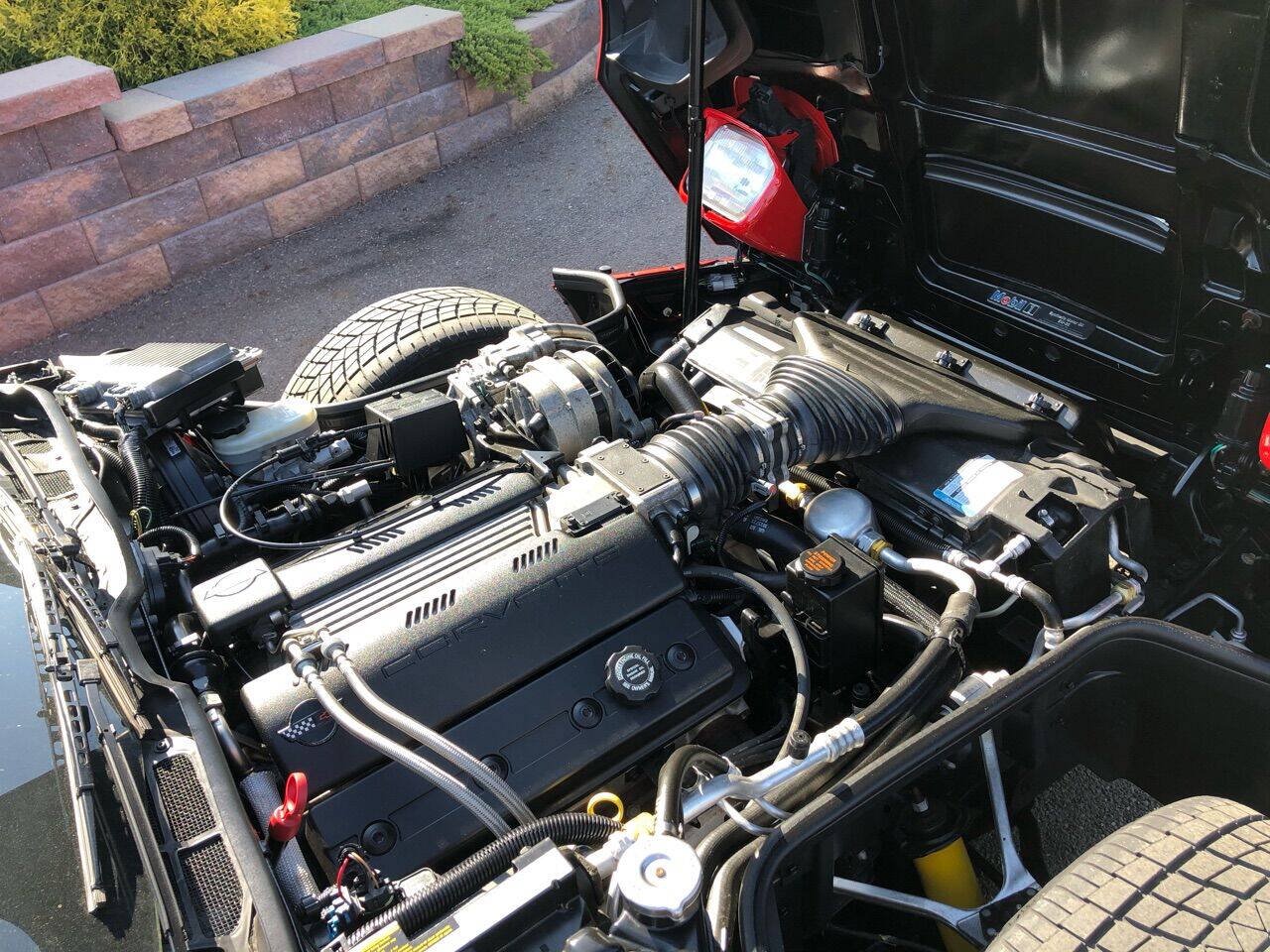 Used 1995 Chevrolet Corvette Convertible RWD image 11