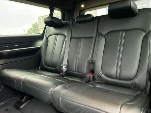New 2026 Jeep Grand Wagoneer L Limited w/ Convenience Group I AWD/4WD image 44