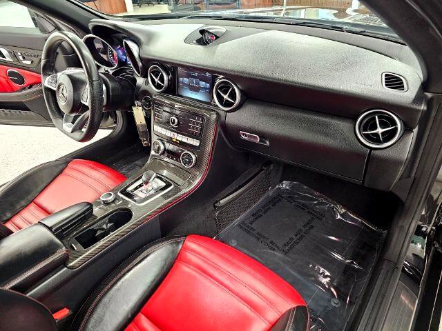 Used 2018 Mercedes-Benz SLC 43 AMG w/ Premium 2 Package image 9