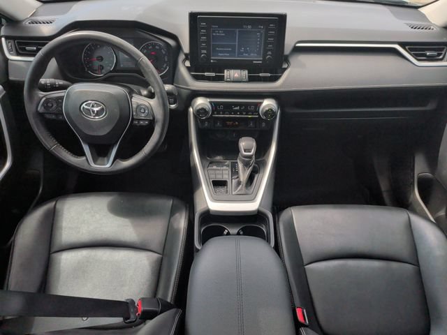 Used 2021 Toyota RAV4 XLE Premium AWD/4WD image 32