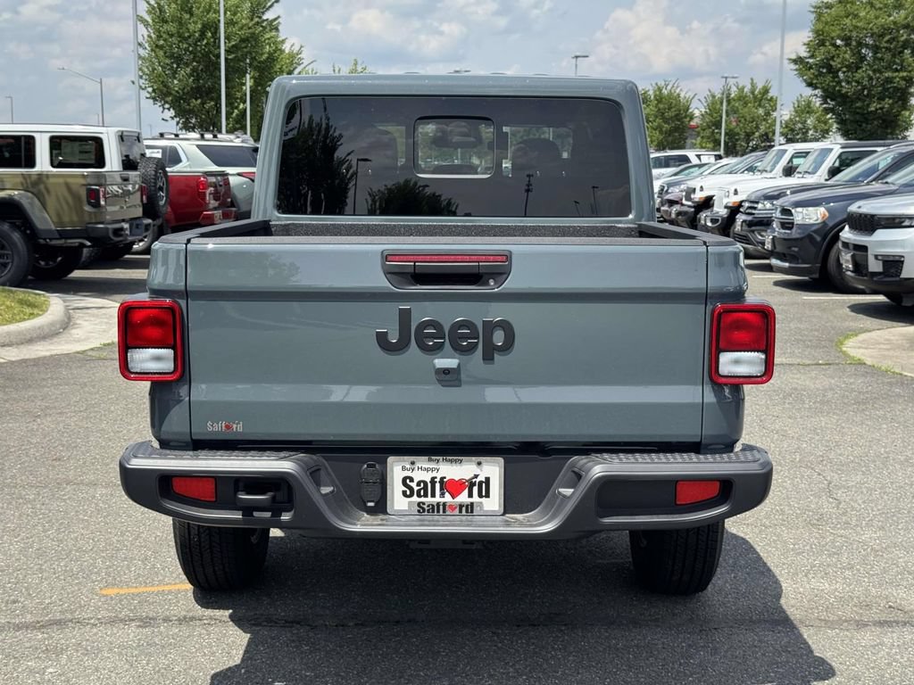 New 2026 Jeep Gladiator Sport AWD/4WD image 6