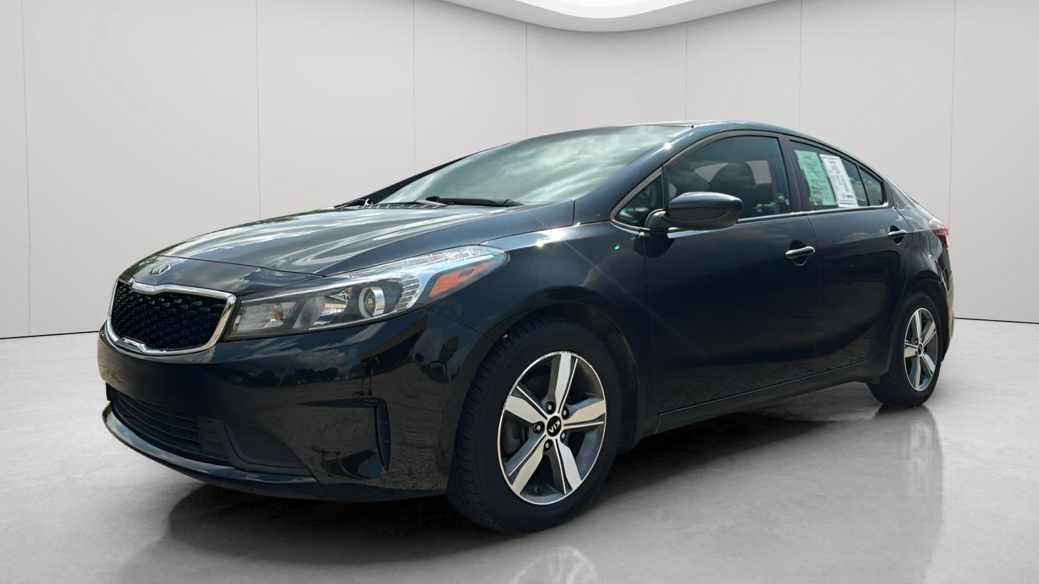 Used 2018 Kia Forte S FWD image 10