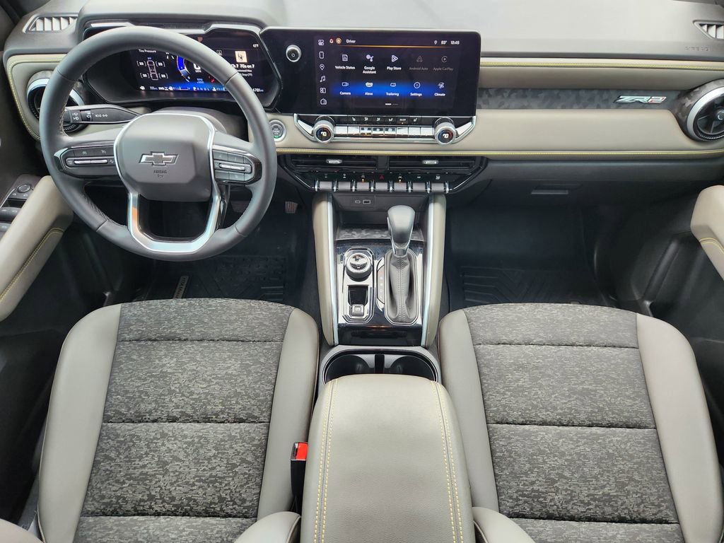 Used 2024 Chevrolet Colorado ZR2 w/ Safety Package AWD/4WD image 24