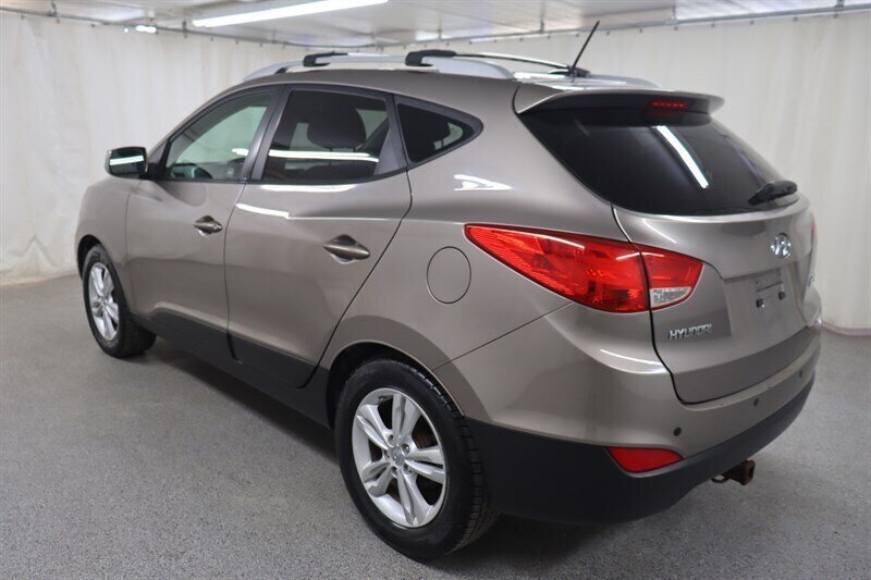 Used 2012 Hyundai Tucson GLS AWD/4WD image 5