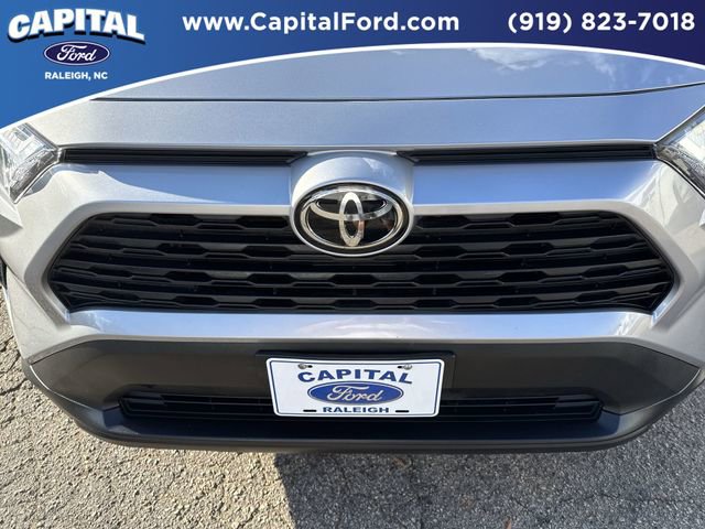 Used 2024 Toyota RAV4 XLE image 10
