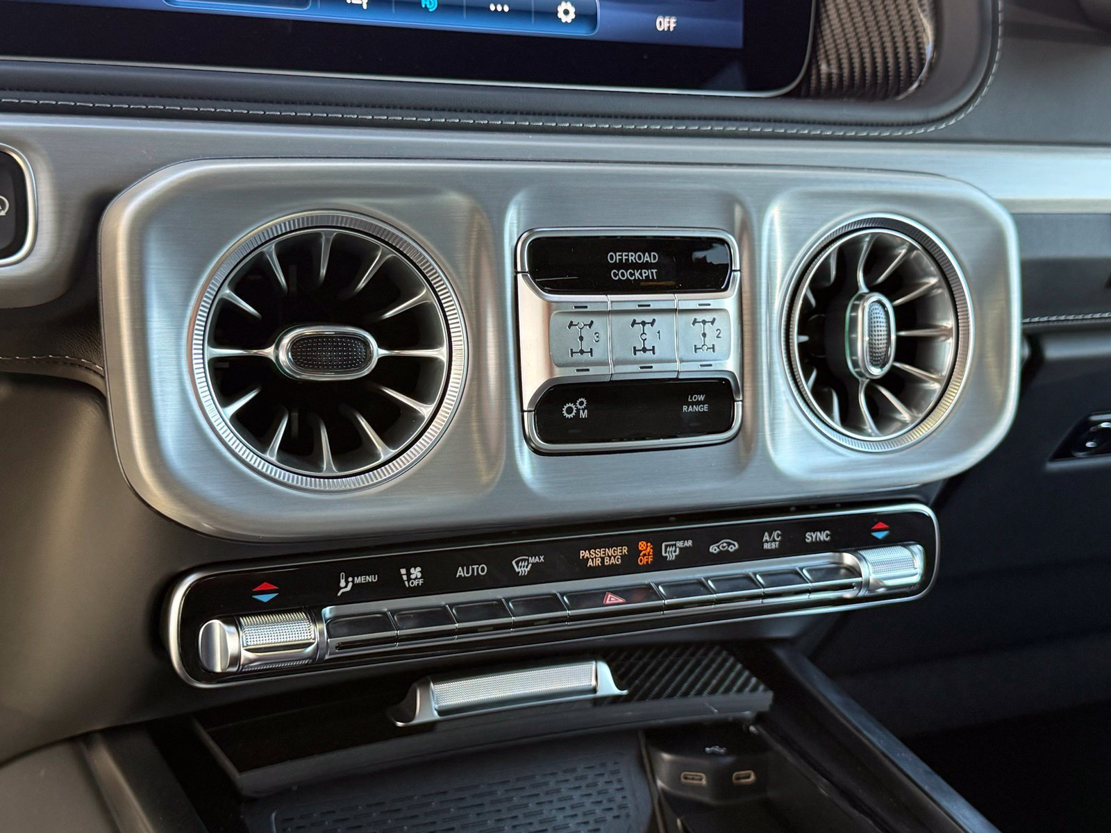 New 2026 Mercedes-Benz G 550 image 26