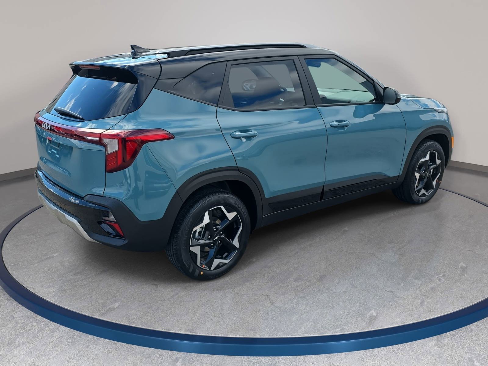 New 2026 Kia Seltos S FWD image 5