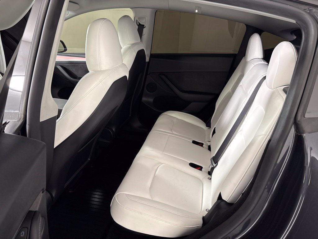 Used 2024 Tesla Model Y Performance AWD/4WD image 22