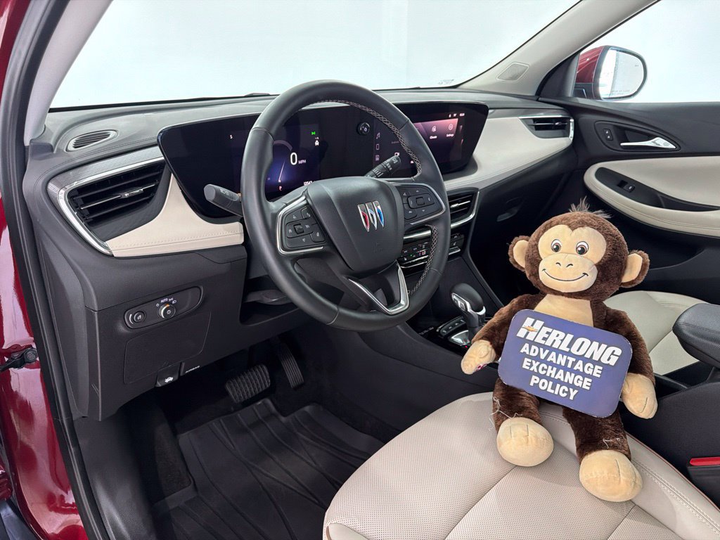 Used 2025 Buick Encore GX Avenir w/ Avenir Technology Package AWD/4WD image 10