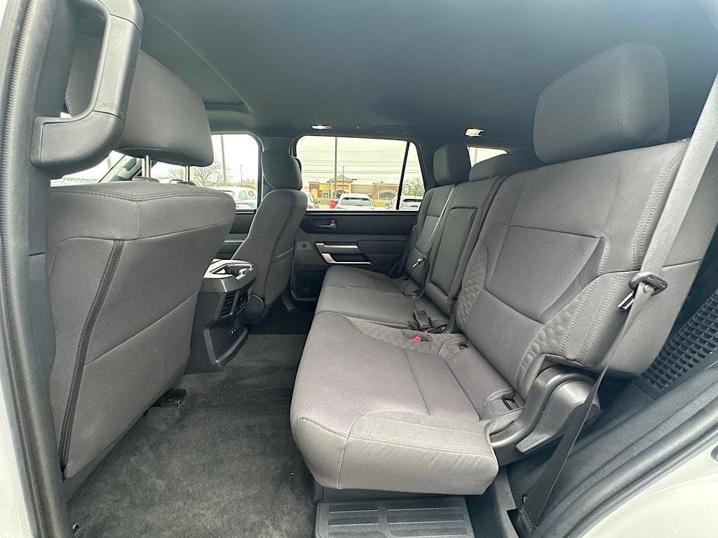 Certified 2025 Toyota Sequoia SR5 AWD/4WD image 20