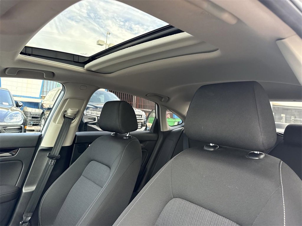 Used 2023 Honda Civic EX image 17