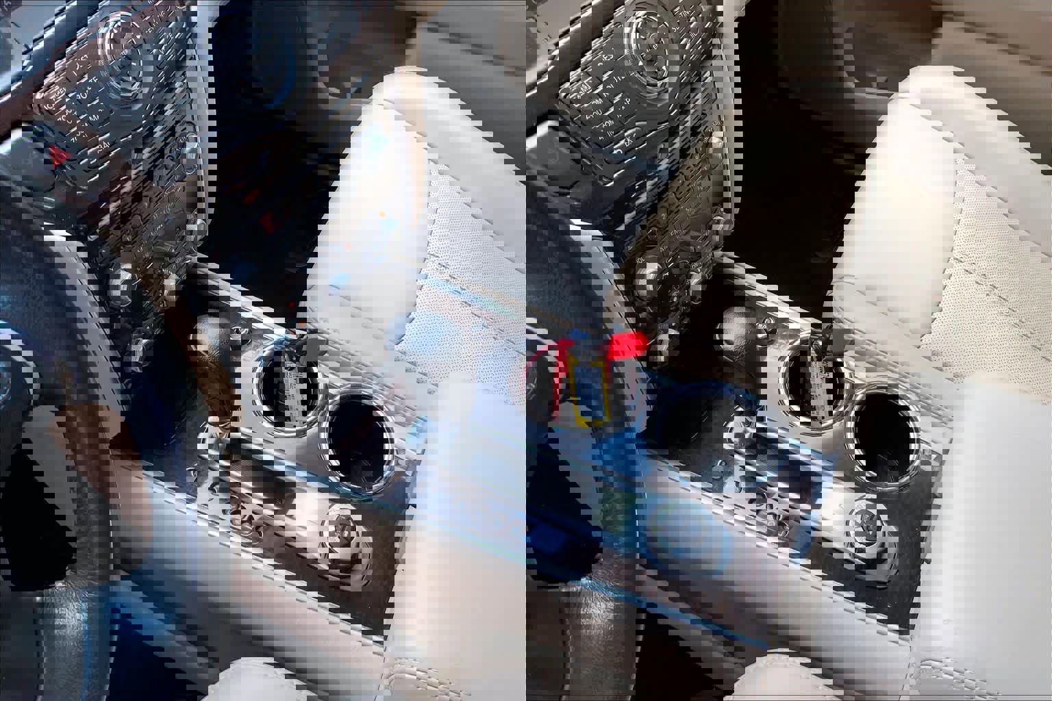 Used 2016 Nissan Pathfinder Platinum w/ Cargo Package image 16