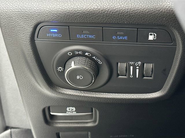 Used 2023 Jeep Grand Cherokee Overland AWD/4WD image 26