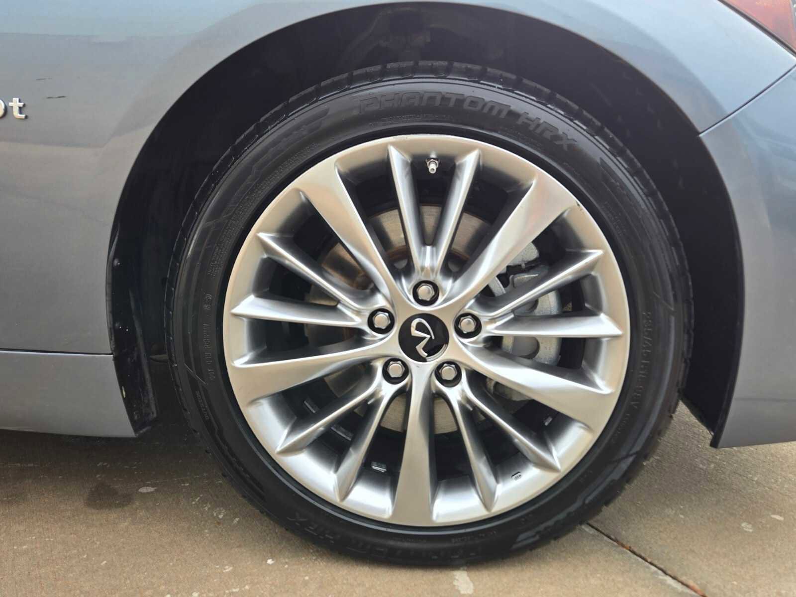 Used 2020 INFINITI Q50 Luxe image 10