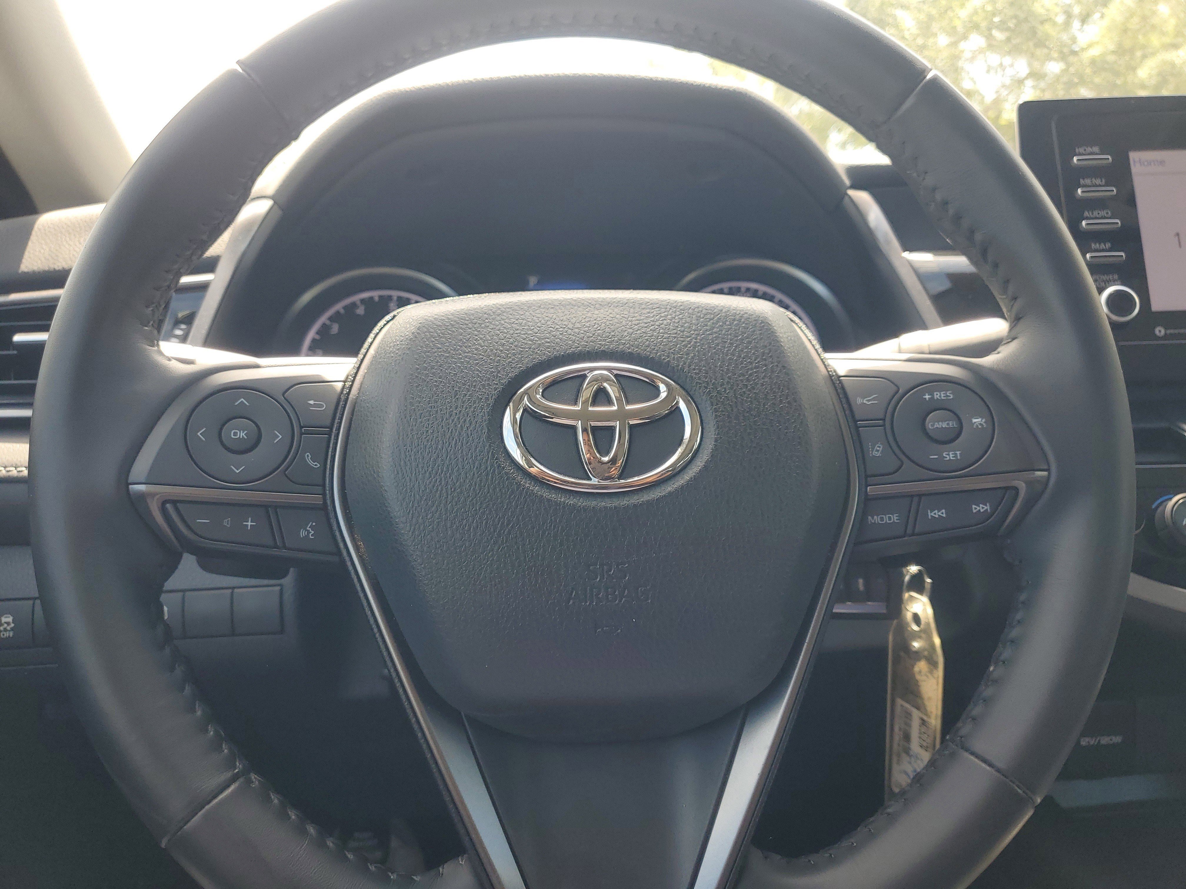 Used 2023 Toyota Camry SE FWD image 20