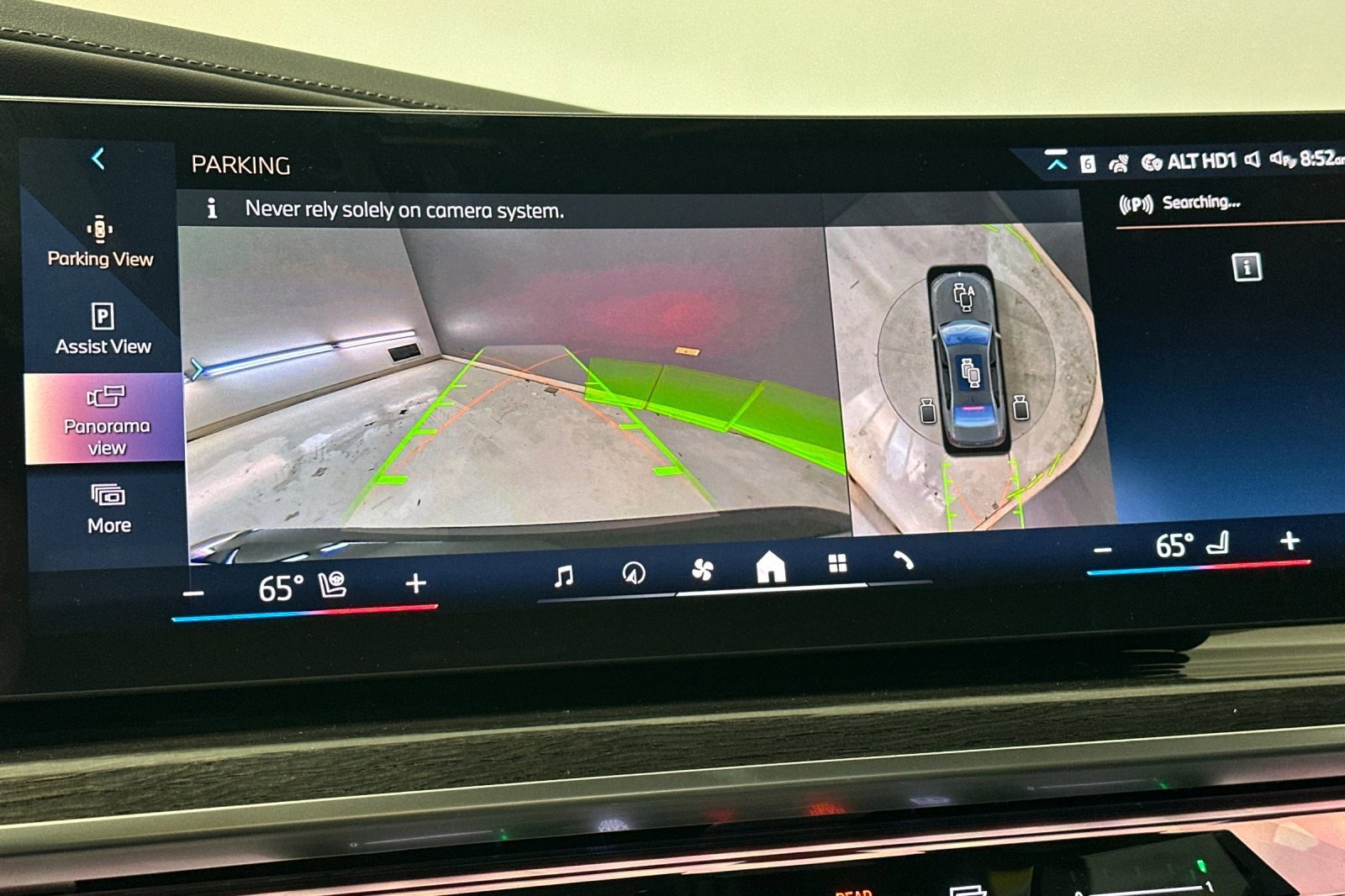 New 2026 BMW 750e xDrive w/ Executive Package AWD/4WD image 24