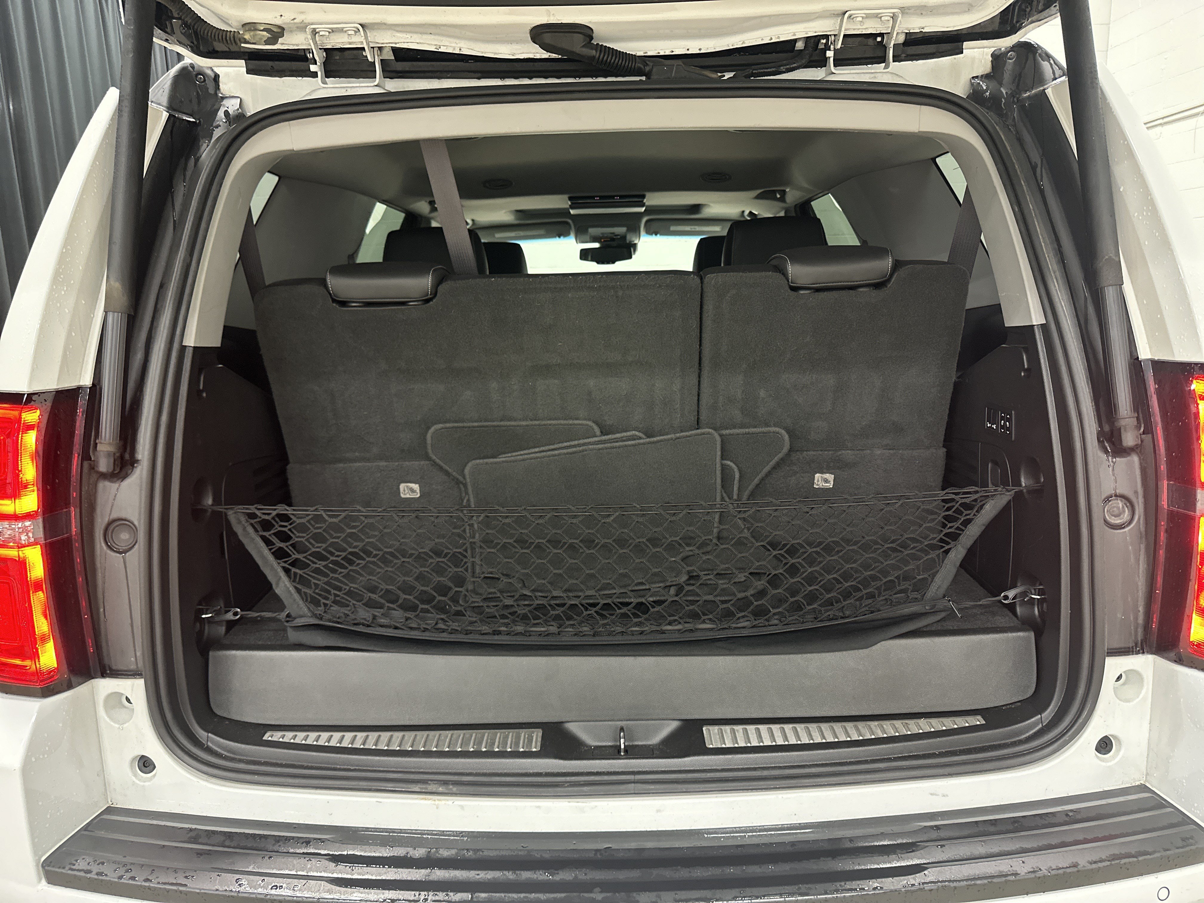 Used 2017 Chevrolet Tahoe LT AWD/4WD image 33