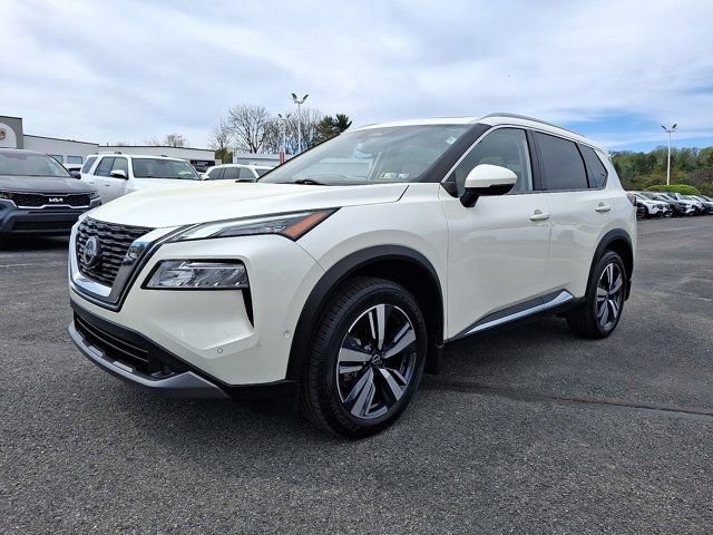 Used 2023 Nissan Rogue SL w/ SL Premium Package AWD/4WD image 3