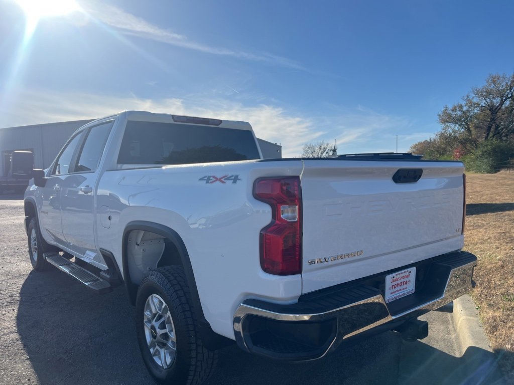Used 2024 Chevrolet Silverado 2500 LT image 6