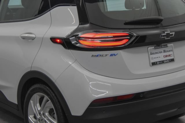 Used 2023 Chevrolet Bolt LT w/ Driver Confidence Package FWD image 7