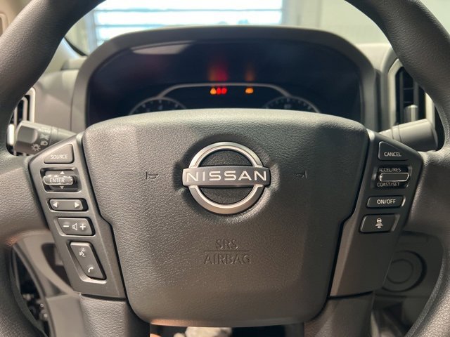 Used 2025 Nissan Frontier SV image 21