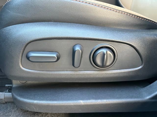 Used 2024 Chevrolet Equinox Premier image 30