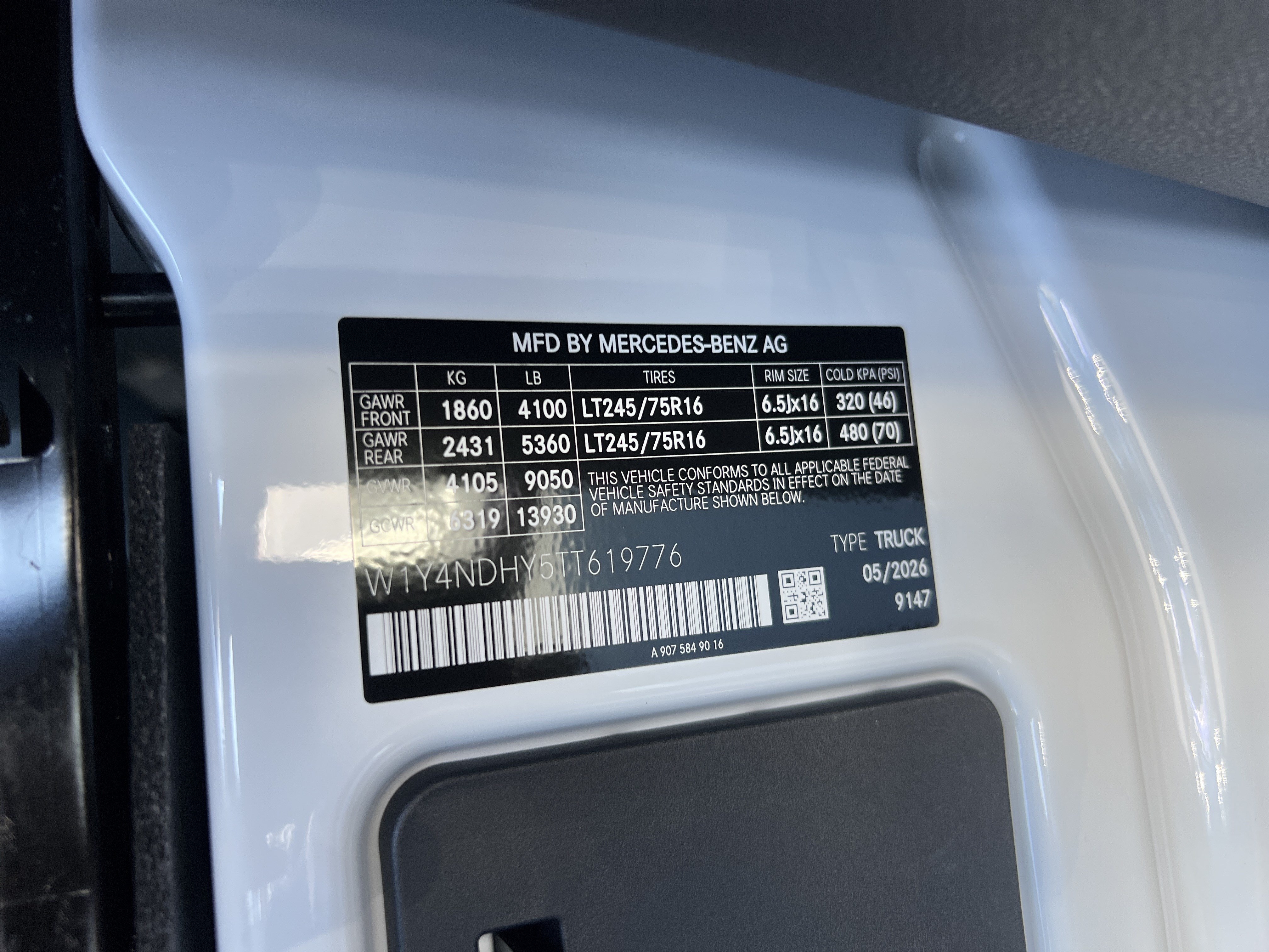 New 2026 Mercedes-Benz Sprinter 2500 image 37