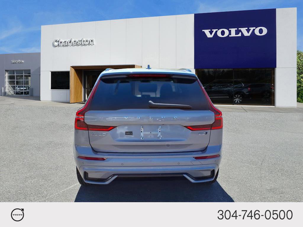 Certified 2026 Volvo XC60 B5 Plus w/ Climate Package AWD/4WD image 4