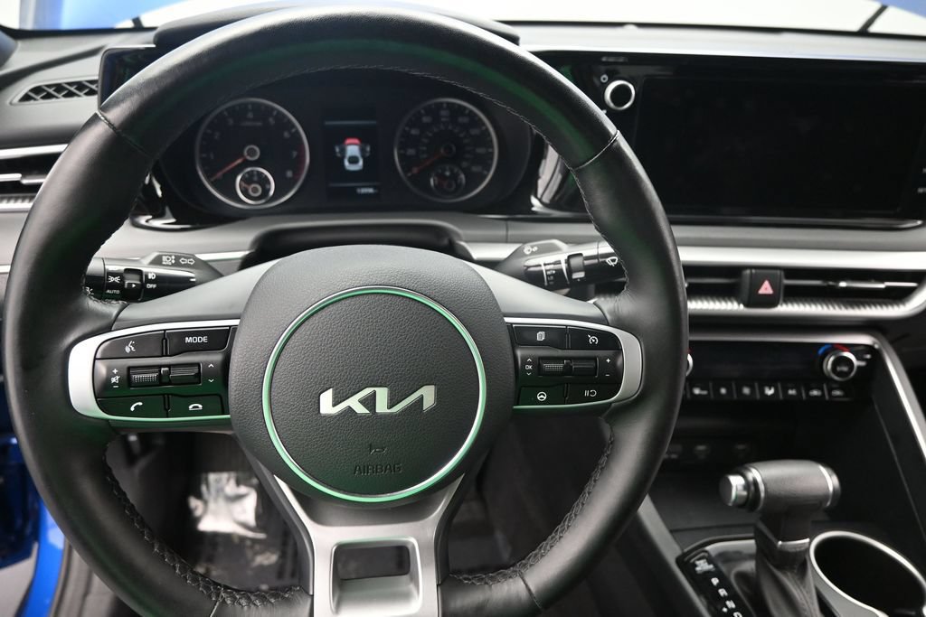 Used 2023 Kia K5 GT-Line AWD/4WD image 22
