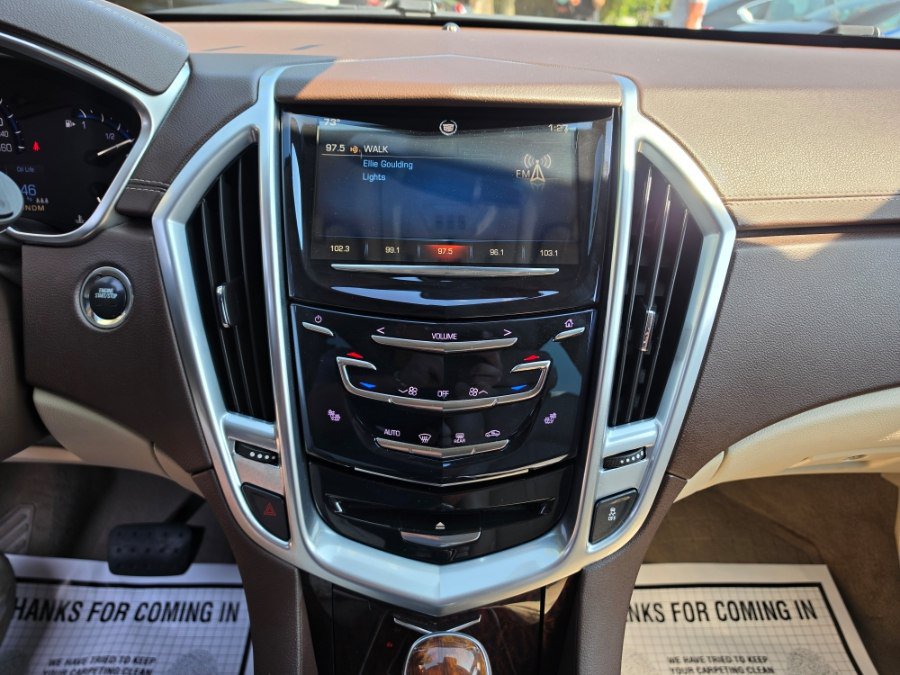 Used 2014 Cadillac SRX Luxury w/ Driver Awareness Package FWD image 16