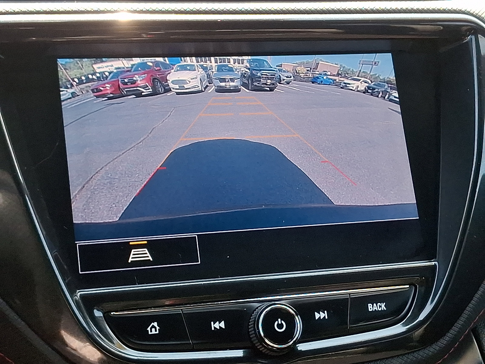 Used 2022 Chevrolet TrailBlazer RS w/ Technology Package AWD/4WD image 18