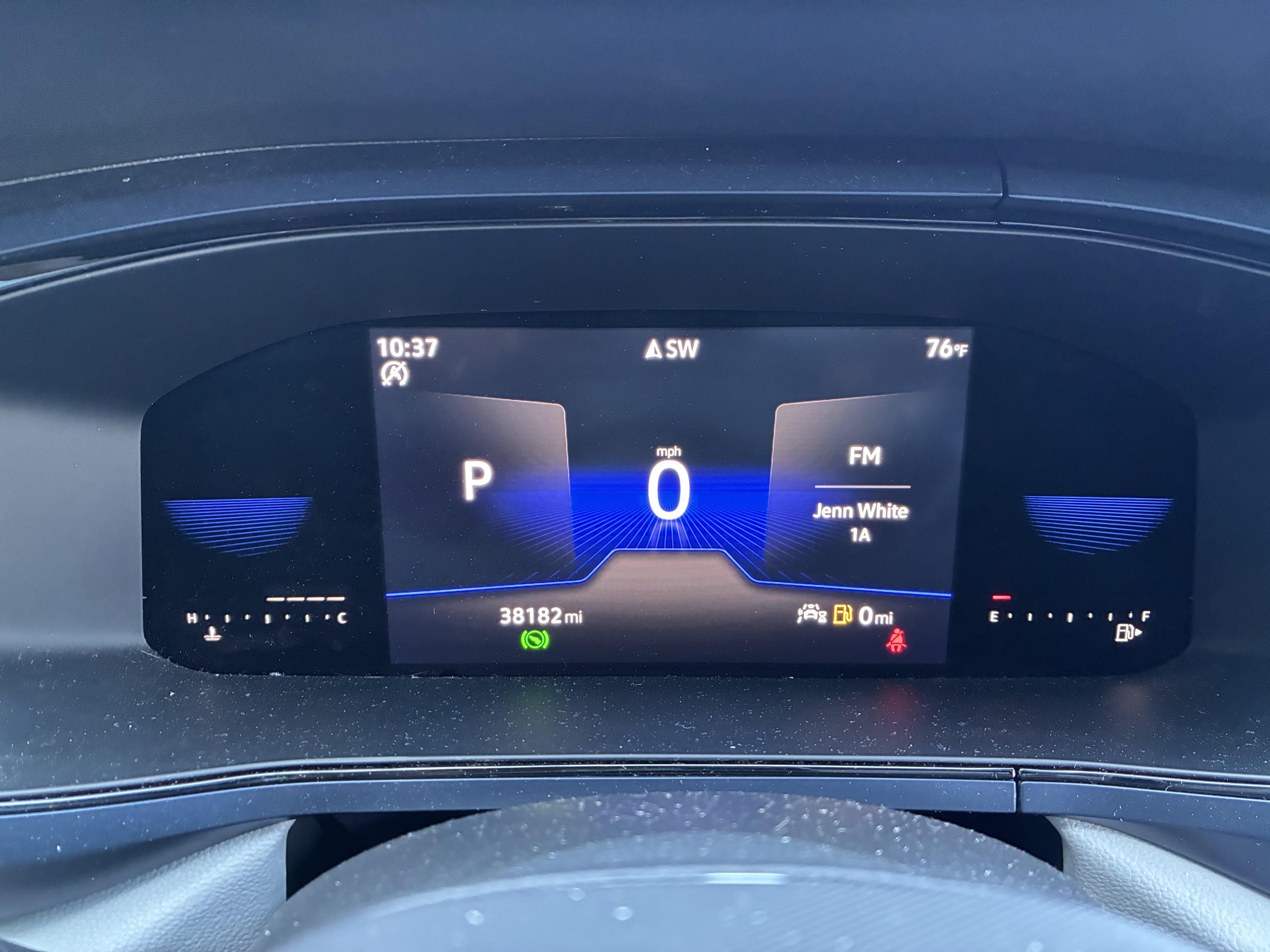 Certified 2022 Volkswagen Taos SE w/ Panoramic Sunroof Package FWD image 30