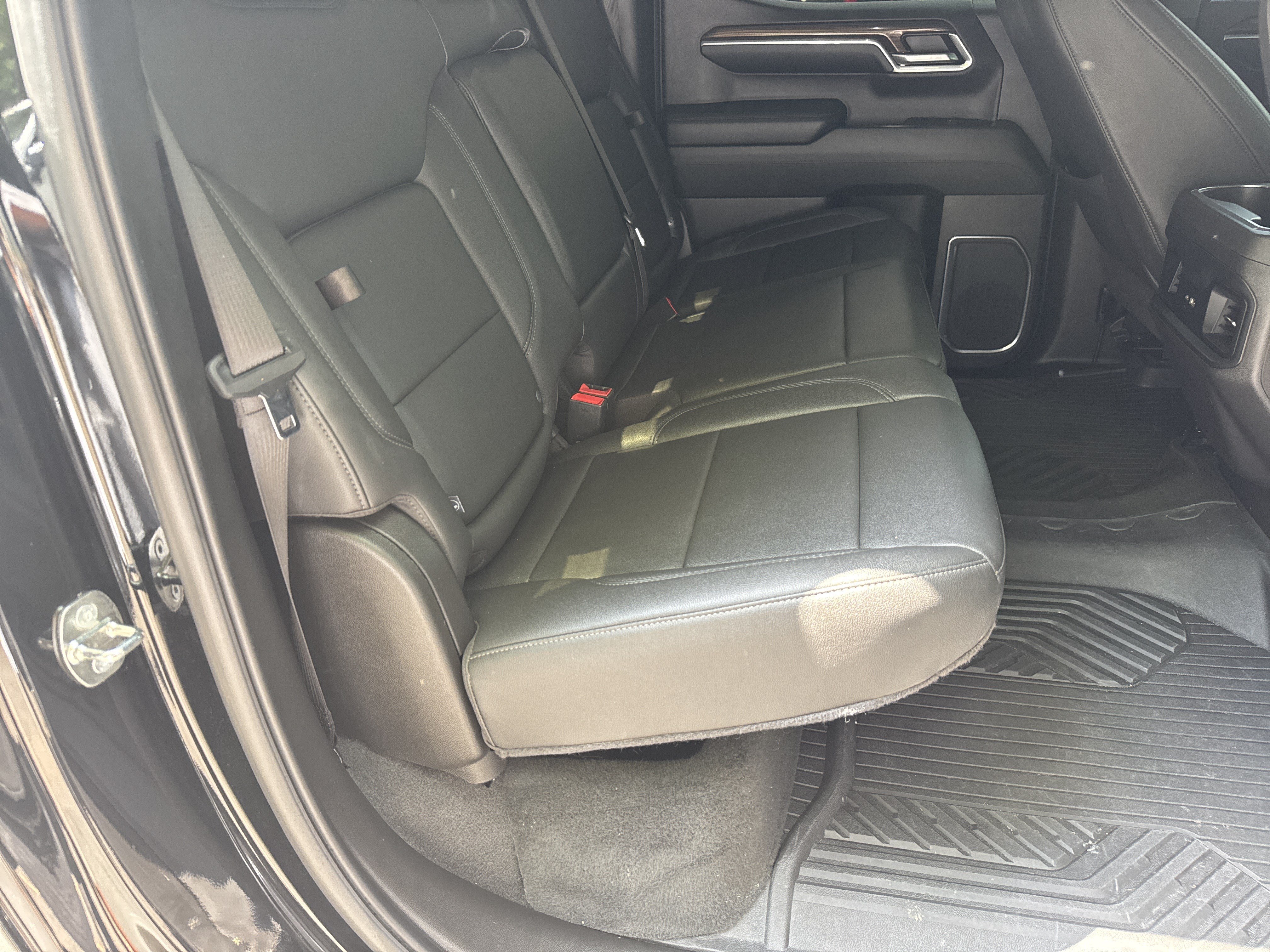 Certified 2024 Chevrolet Silverado 1500 LT Trail Boss w/ Convenience Package II AWD/4WD image 16