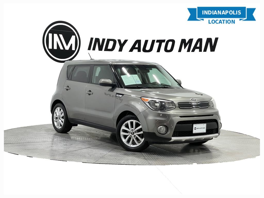 Used 2017 Kia Soul + image 1