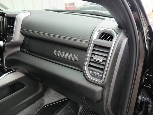New 2026 RAM 3500 Big Horn w/ Laramie Trim Package AWD/4WD image 24
