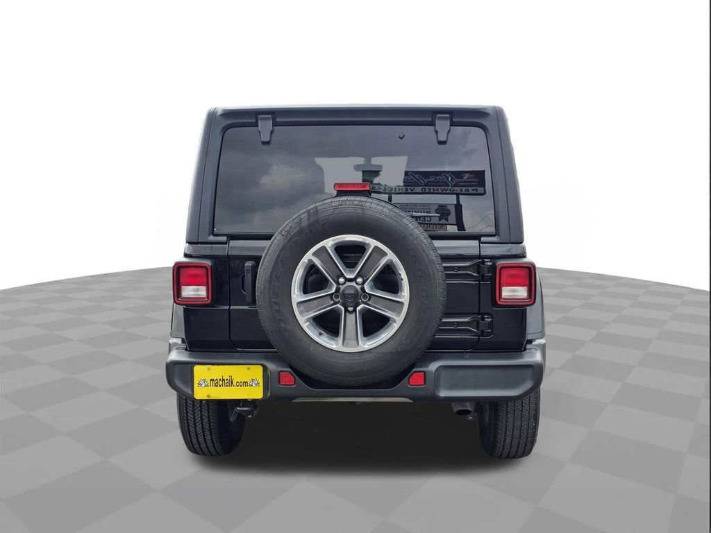 Used 2022 Jeep Wrangler Unlimited Sahara image 5