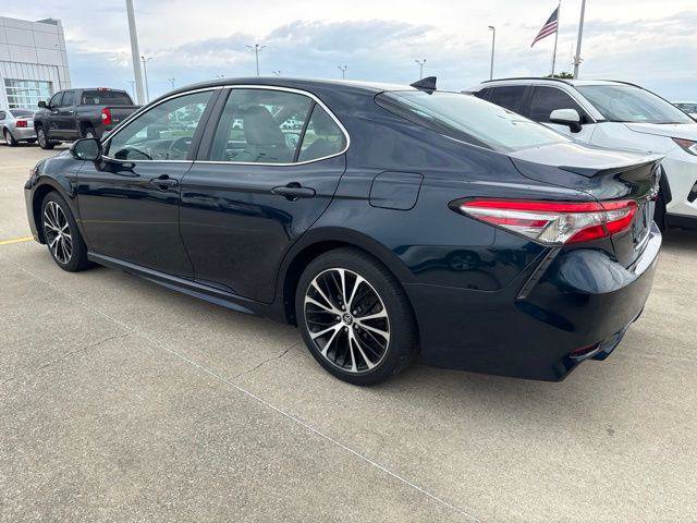 Certified 2019 Toyota Camry SE w/ Audio Package FWD image 7