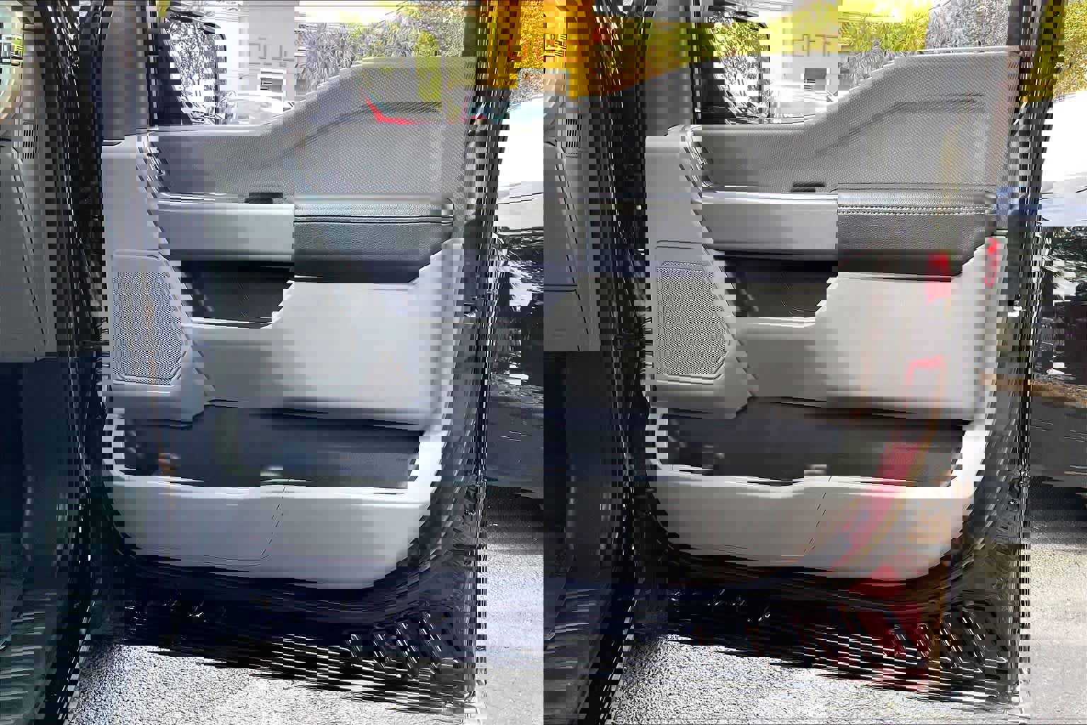 Used 2023 Ford F150 XLT image 23