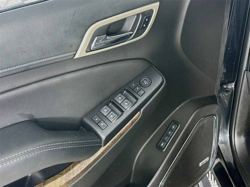 Used 2018 GMC Yukon XL Denali w/ Enhanced Security Package image 25