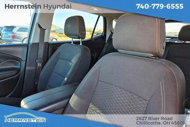 Used 2020 GMC Terrain SLE w/ Driver Convenience Package image 24