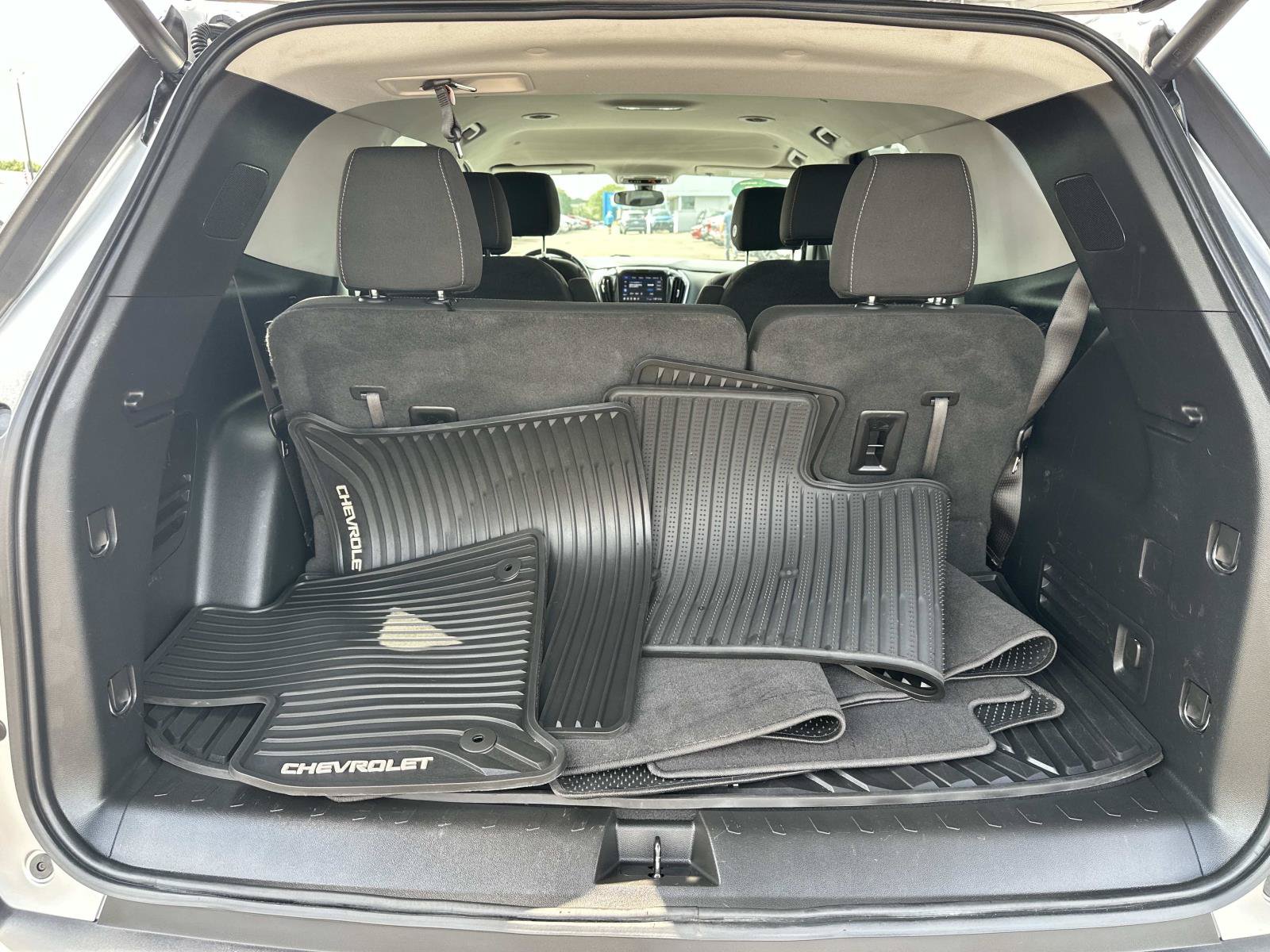 Certified 2020 Chevrolet Traverse LT FWD image 9