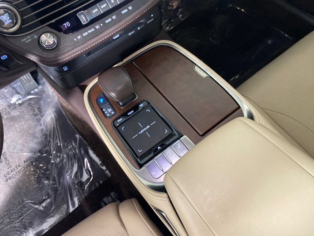 Certified 2020 Lexus LS 500 AWD image 23