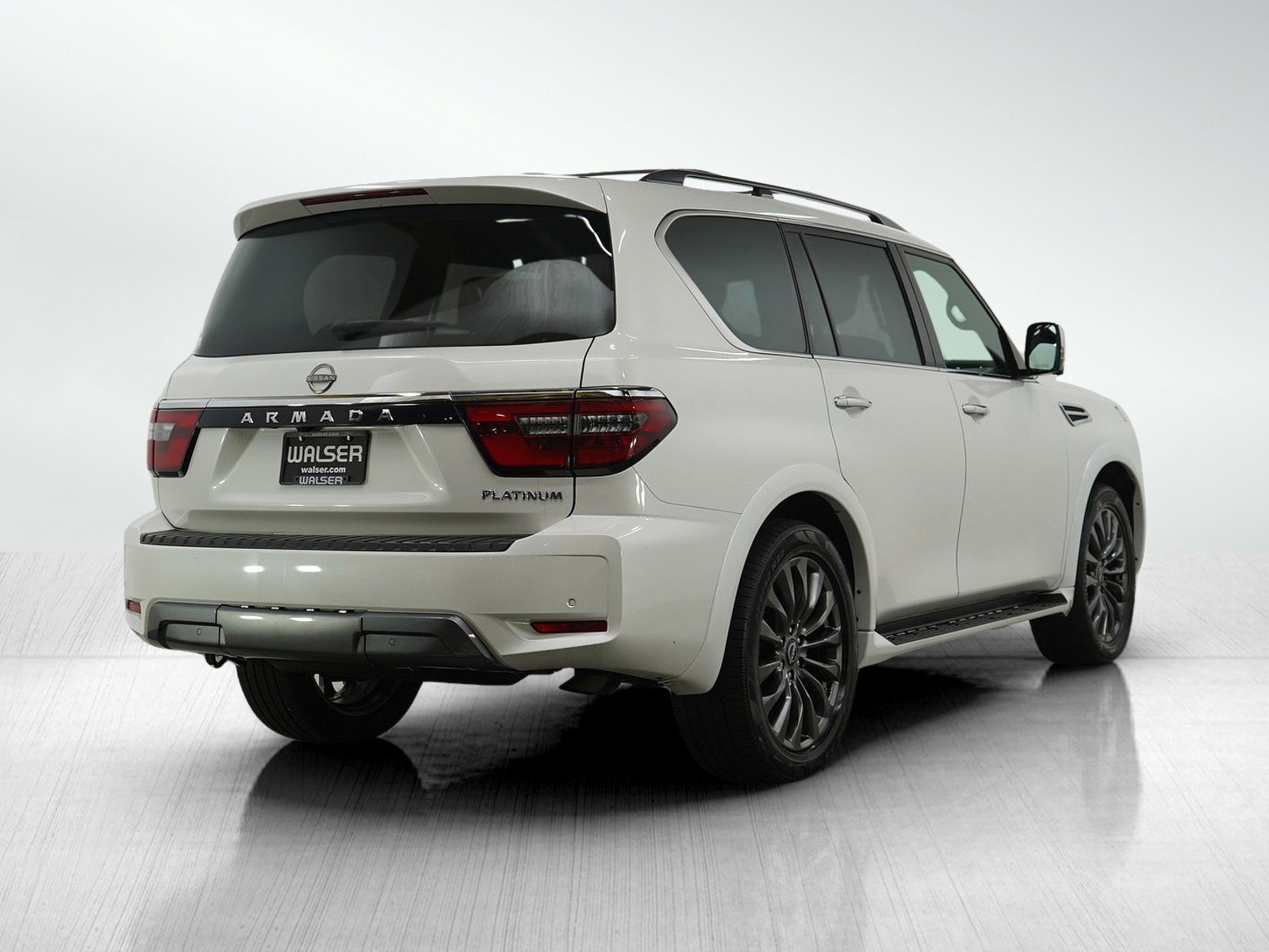 Used 2023 Nissan Armada Platinum w/ Captain's Chairs Package image 5