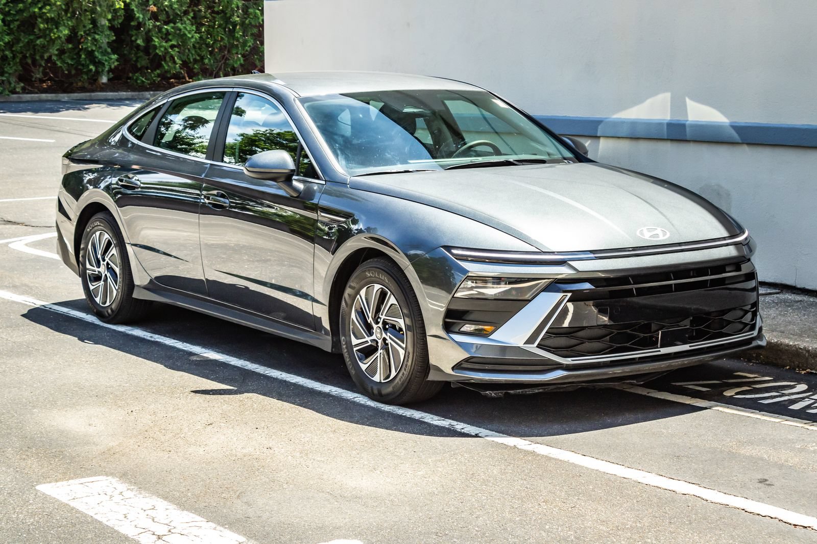 Used 2026 Hyundai Sonata Blue FWD image 10