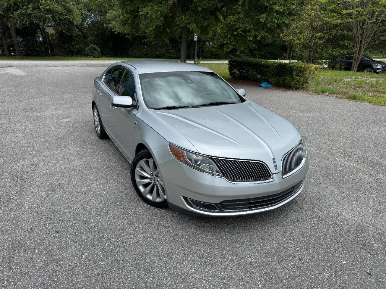 Used 2013 Lincoln MKS FWD image 37