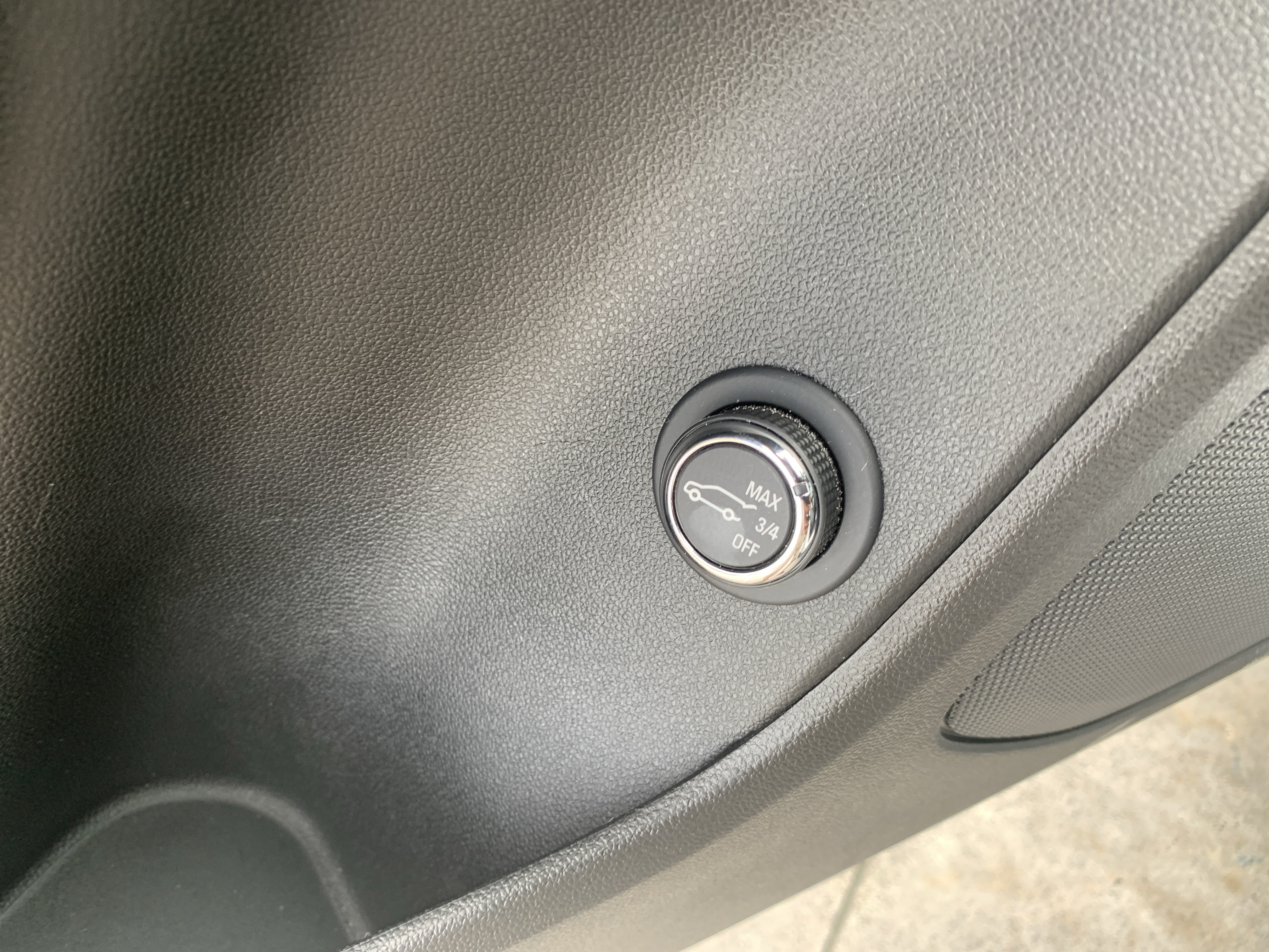 Used 2023 Chevrolet Blazer LT w/ Convenience Package FWD image 10
