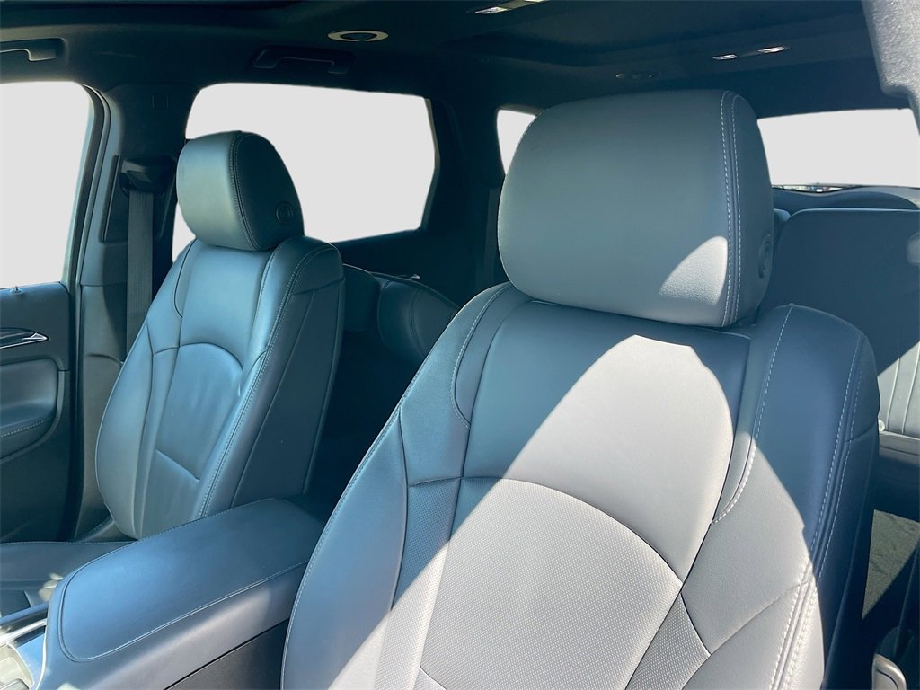 Used 2022 Buick Enclave Premium w/ Experience Buick Package image 13
